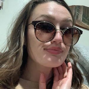 Super stylish Tiffany & Co Sunglasses 🕶